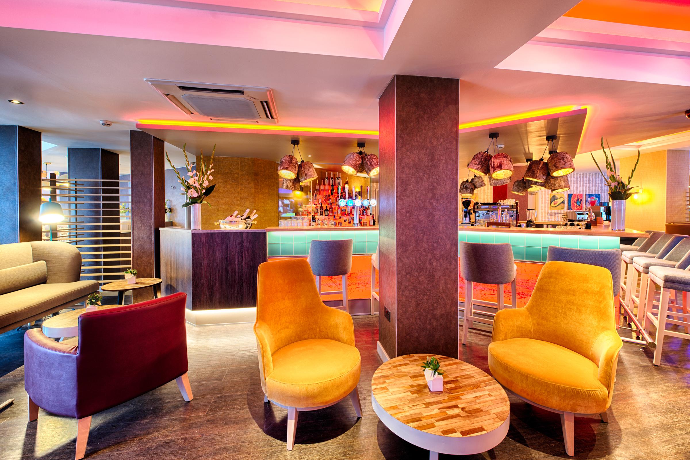 Leonardo Hotel Edinburgh Haymarket Екстер'єр фото