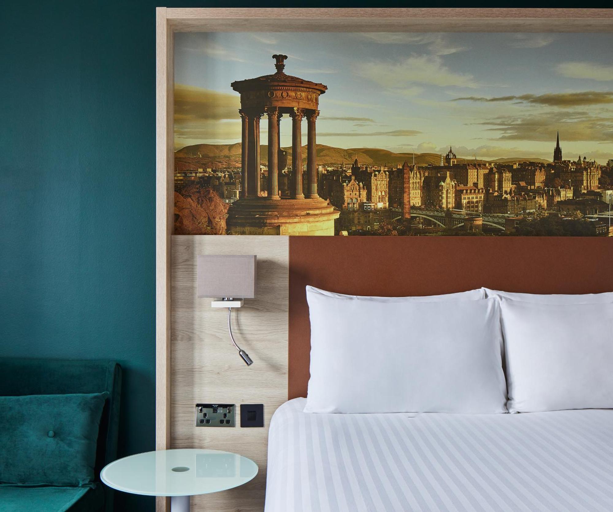 Leonardo Hotel Edinburgh Haymarket Екстер'єр фото