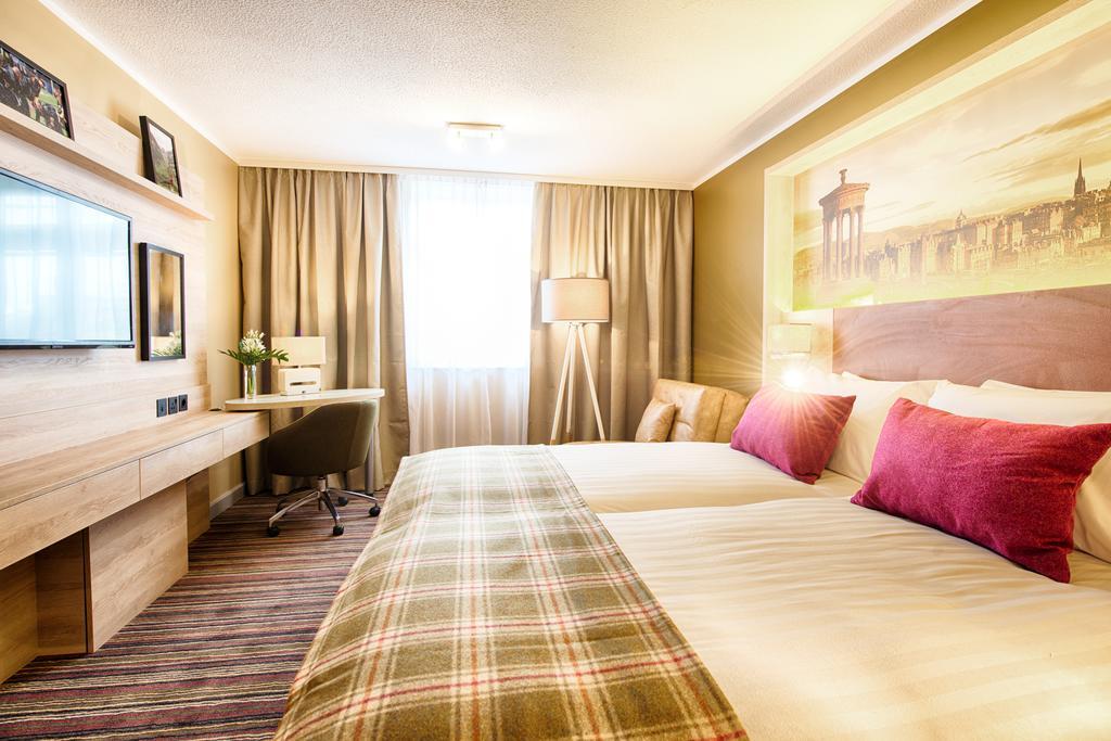 Leonardo Hotel Edinburgh Haymarket Екстер'єр фото